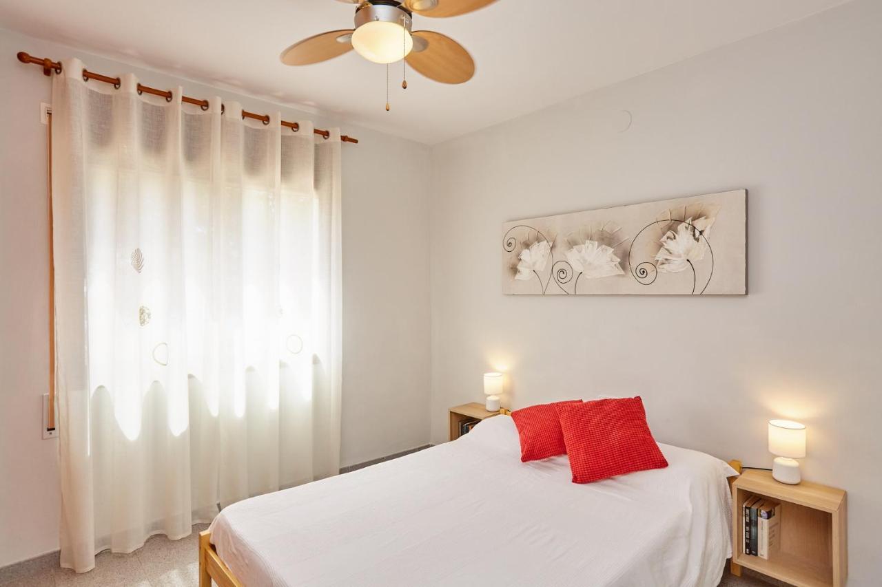 Rincon De Mar Apartment Calafat Exterior photo